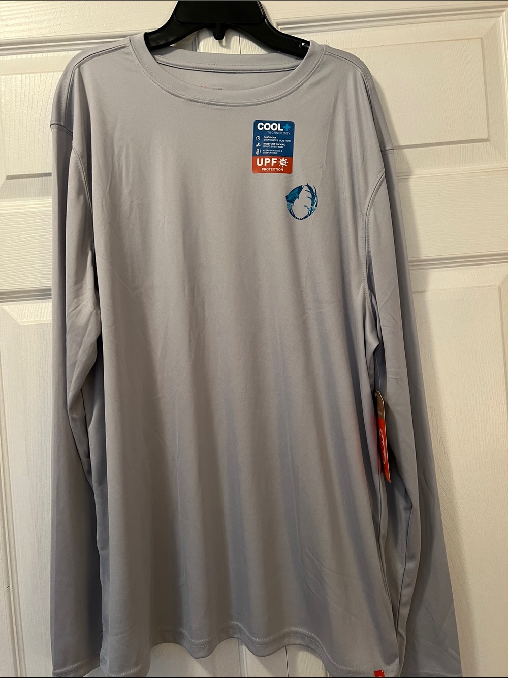 NWT The American Outdoorsman Performance Men’s Shirt